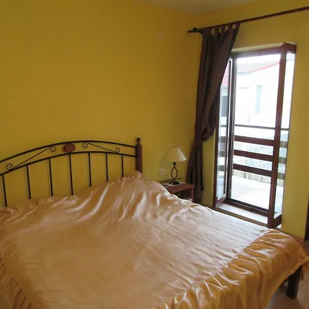 Apartment Leon Razanac