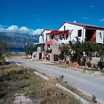 Leon Apartmán