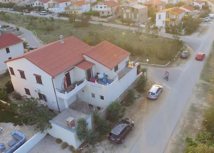 Leon * Ражанац