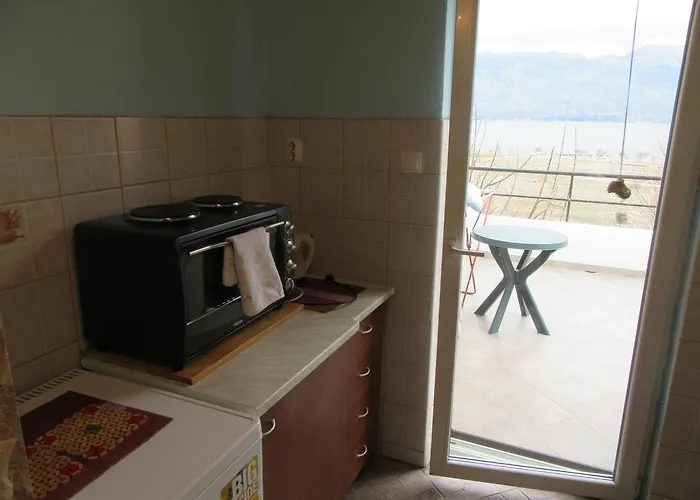 Leon * Ражанац