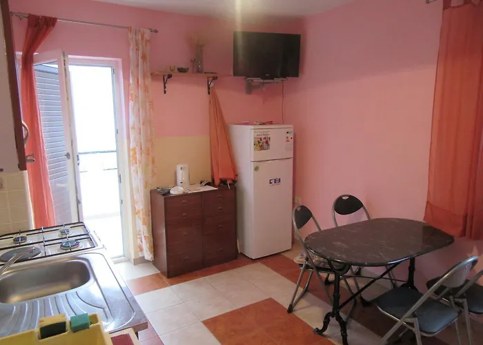 Апартаменты Leon Ражанац