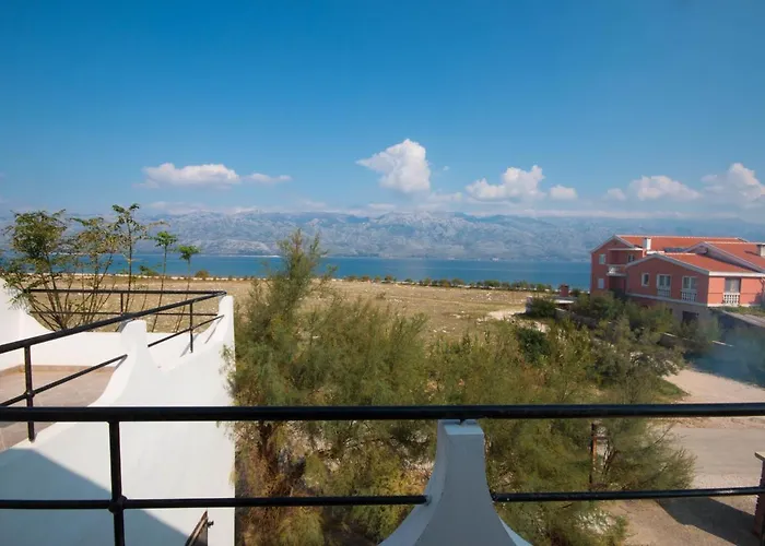 Leon * Ражанац